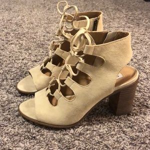 Steve Madden suede heels